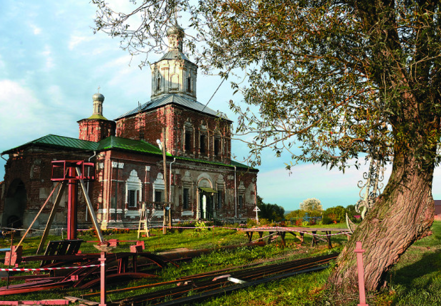 Молитва над руинами