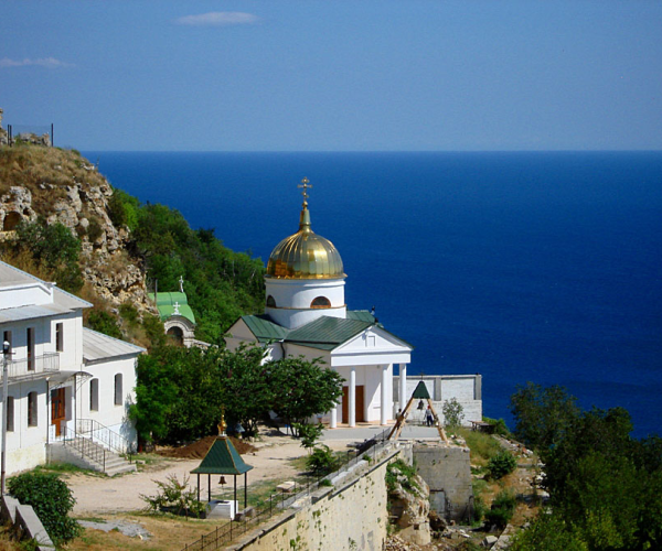 Семь монастырей Крыма