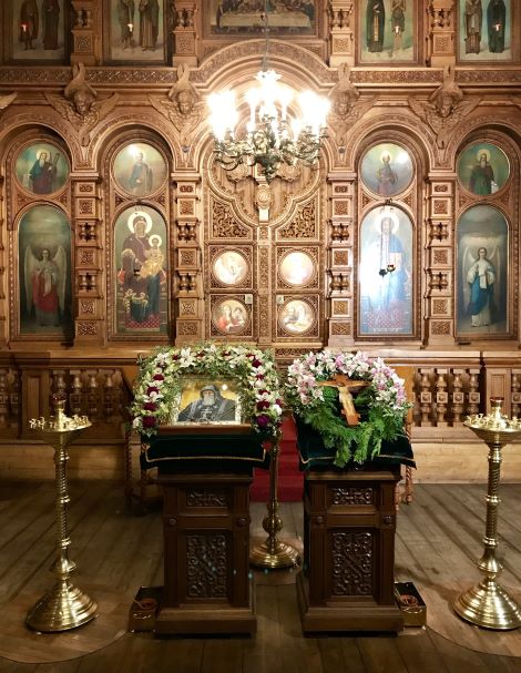 «Всемогущий Господь управляет миром, и всё, вершащееся в нем, совершается или по милости Божией, или по попущению Божию. Судьбы же Божии непостижимы для человека. Три святых отрока в пещи Вавилонской исповедовали Бога и воистину верили,что все духовные...