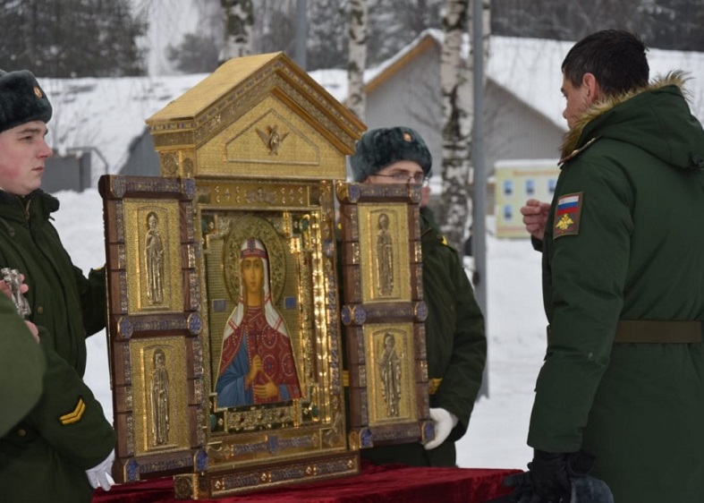 Святая великомученица Варвара – покровительница Ракетных войск стратегического назначения. Почему? Совпадение дня памяти святой Варвары с днем образования РВСН сделало ее небесной покровительницей ракетных войск. С 17 декабря 1959 года этот день стал ...